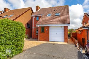 Photo 8- click for photo gallery